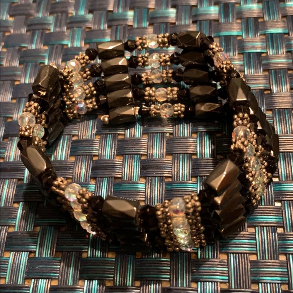 Magnetic costume jewelry!